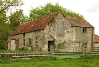 Derelict Farmhouse, North Grimston, Co Yorkshire